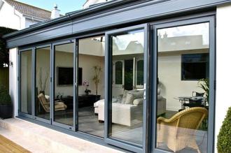 986980617010102017_330x268