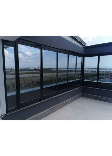 camb_370x512_with_white